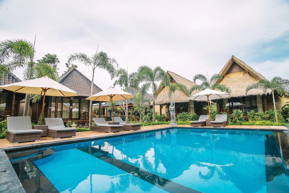 Lembongan Bay Shore Huts 4/71