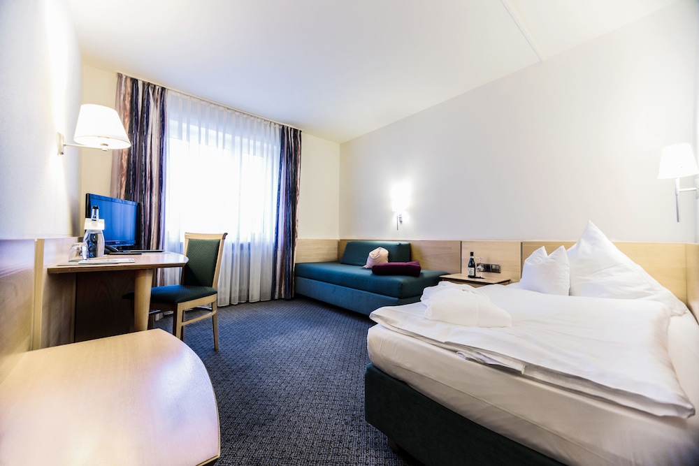 Am Moosfeld Hotel Munich 8/50