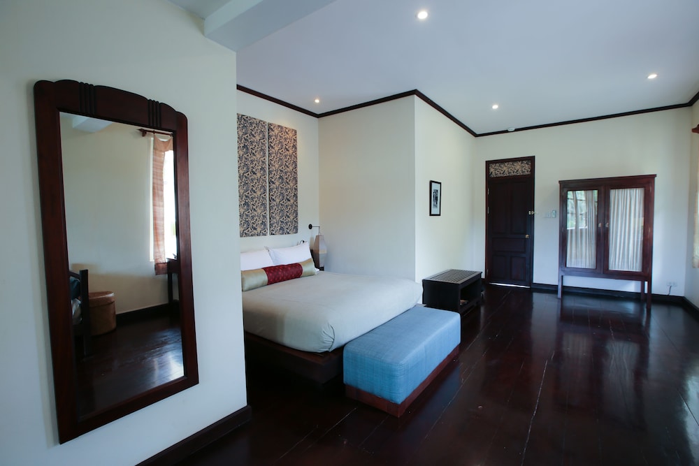 THE APSARA RIVE DROITE 13/50