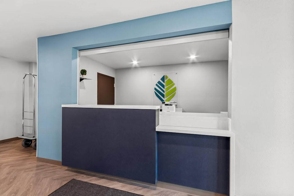 WoodSpring Suites Gilbert - Mesa Gateway Airport 5/41