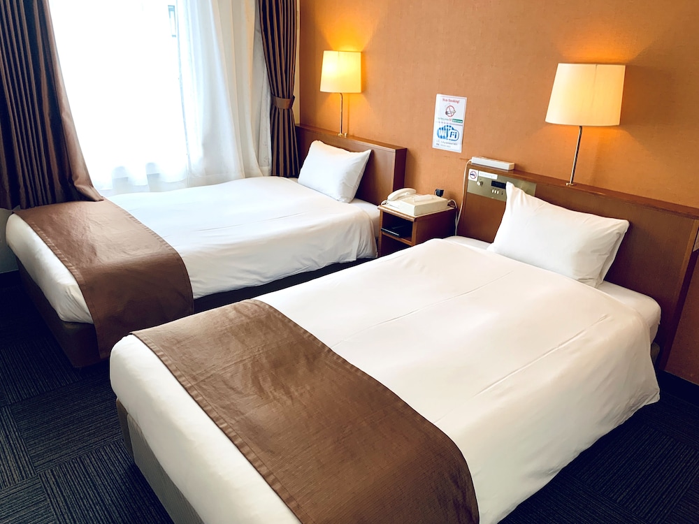 TOKYO PLAZA HOTEL 18/49