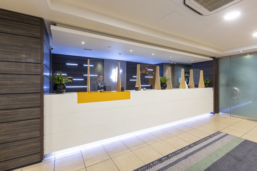 Holiday Inn London - Regent's Park by IHG 8/77