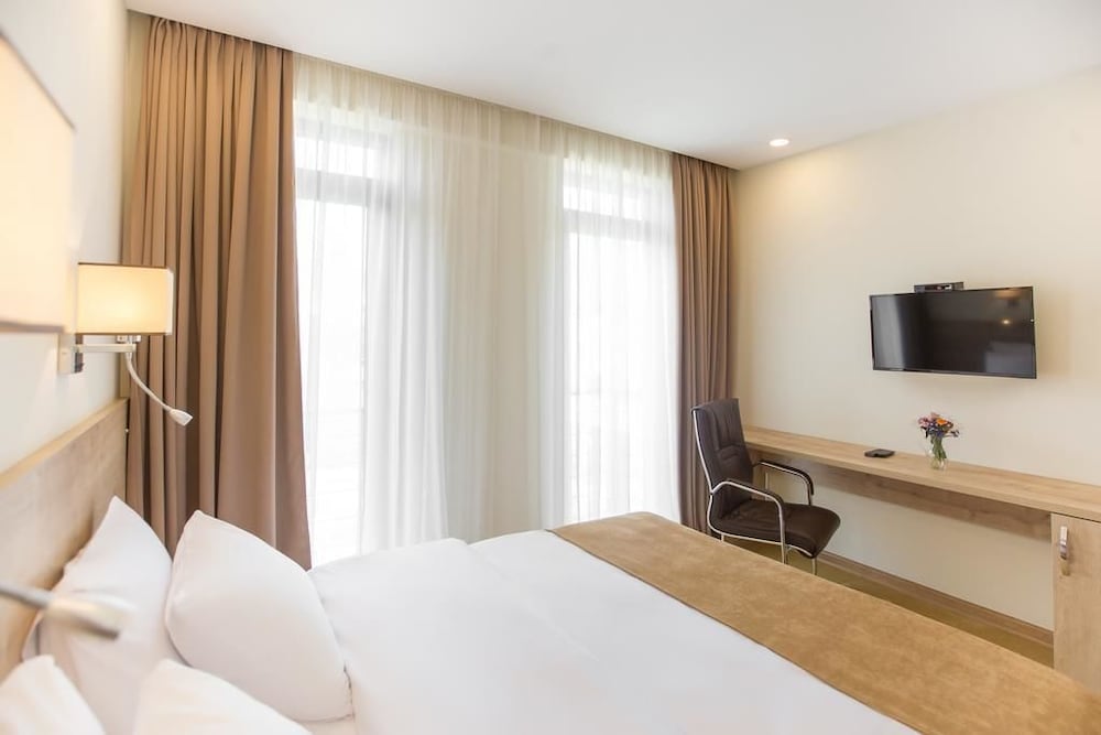 Atrium Boutique Hotel 16/50