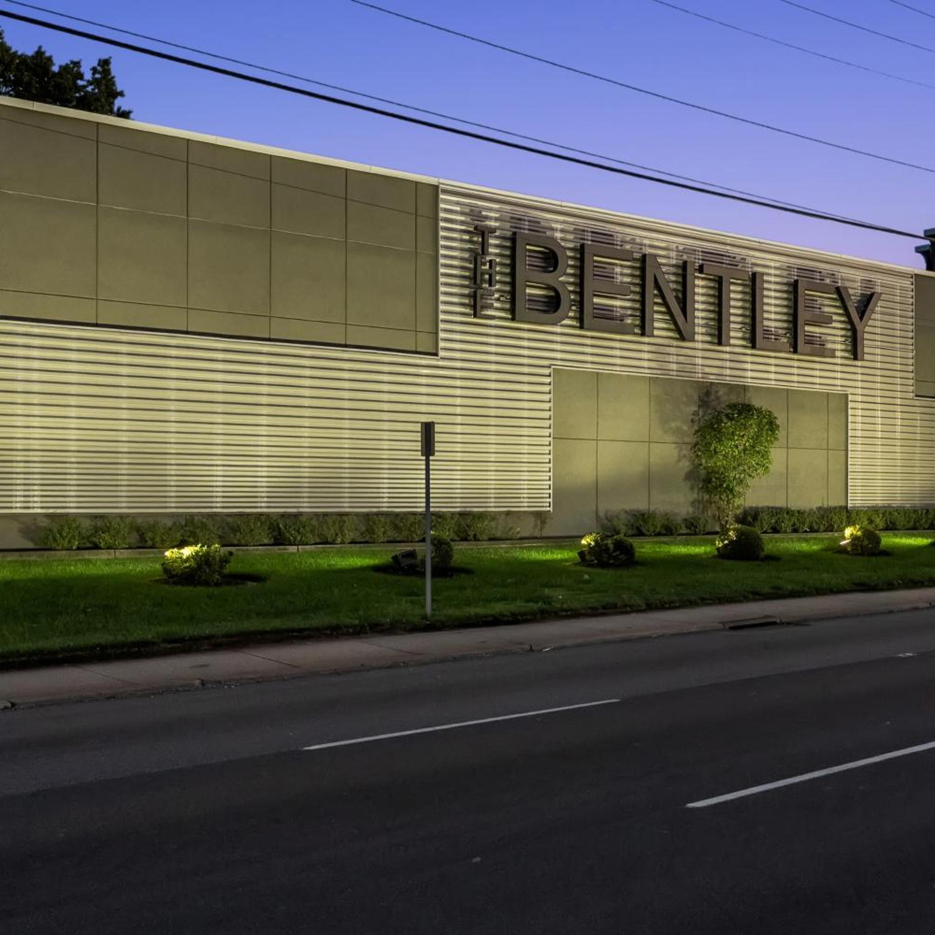 Bentley Motel 34/50