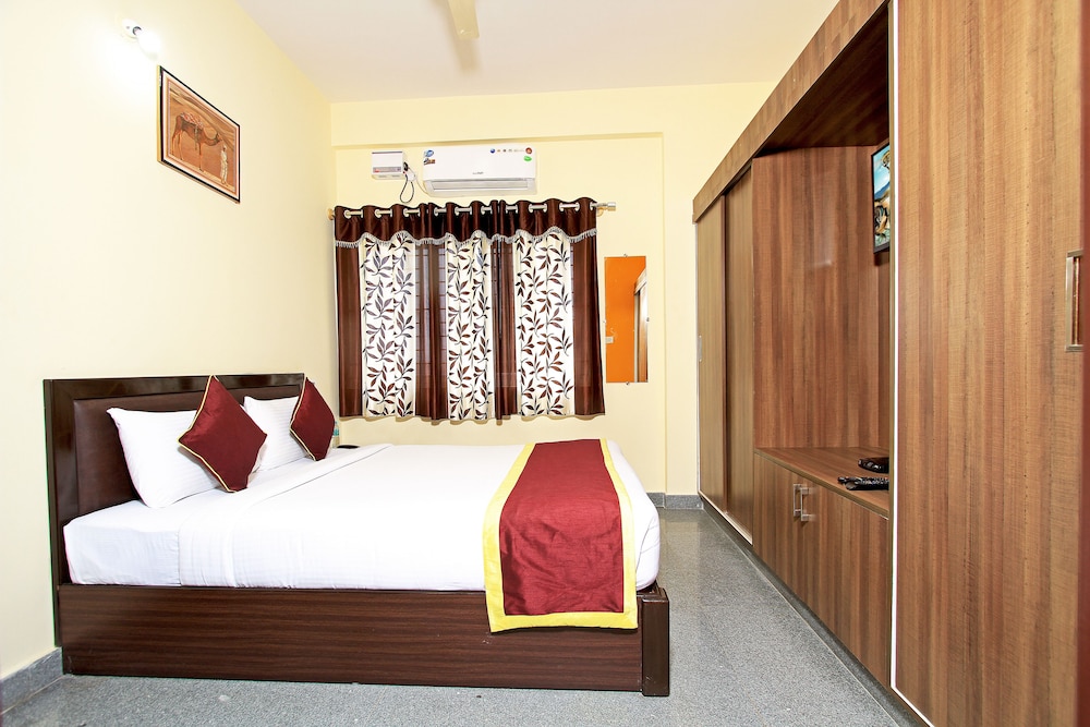 Tranzotel Bangalore Airport Hotel 13/47