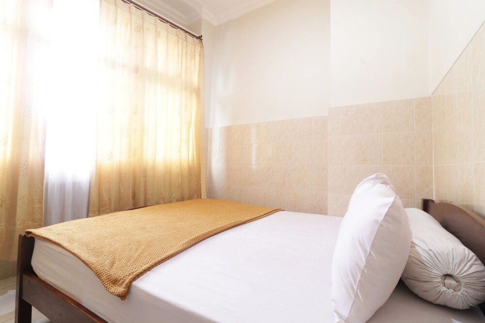 Hotel Omah Ampel Syariah by ZUZU 17/32