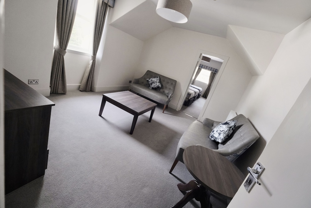 Fife Lodge 23/49