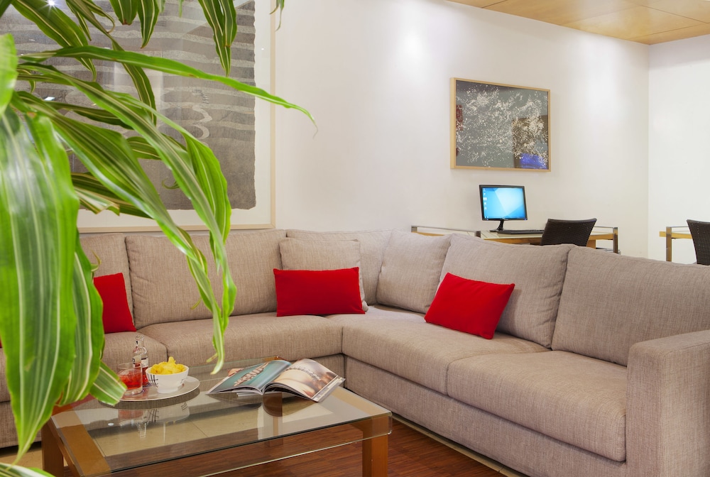 Grupotel Gravina 48/64