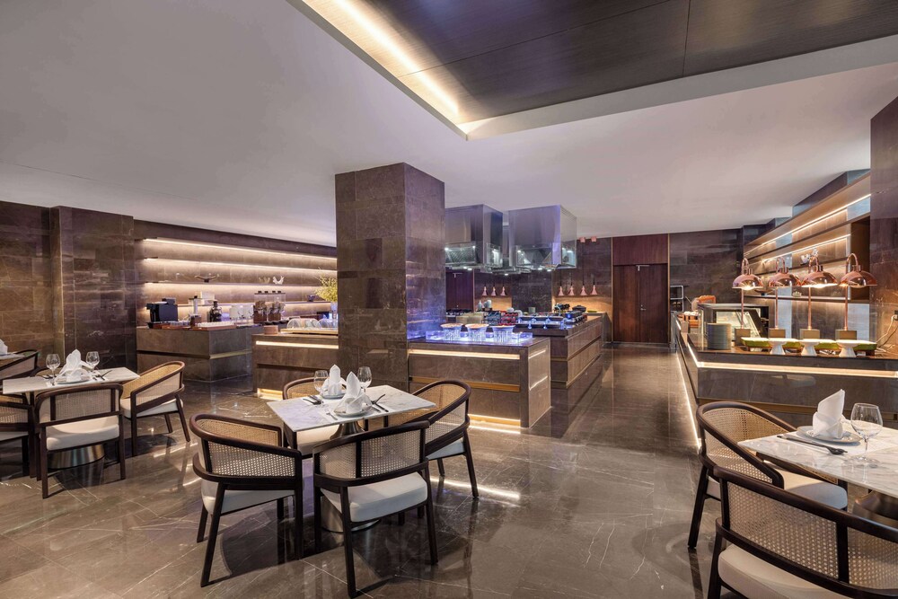 Ramada by Wyndham Taizhou West 60/69