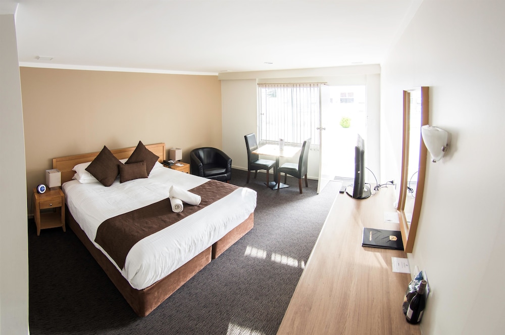 Hospitality Esperance, SureStay Collection by Best Western 21/74