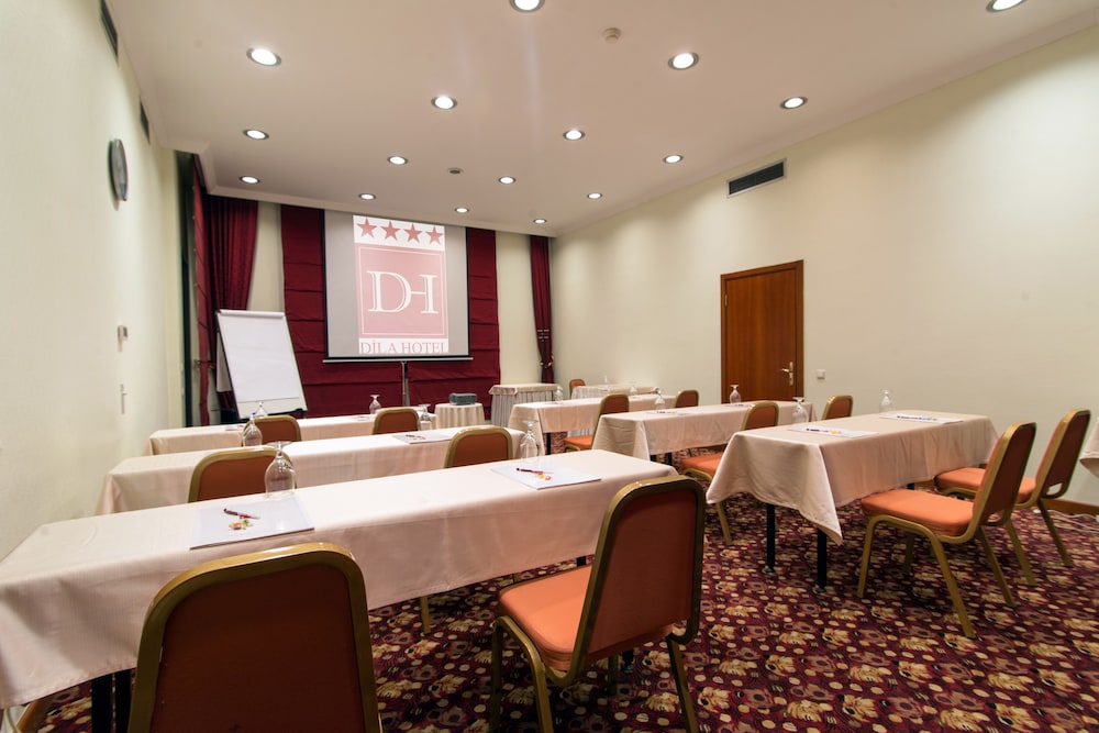 Dila Hotel 35/43
