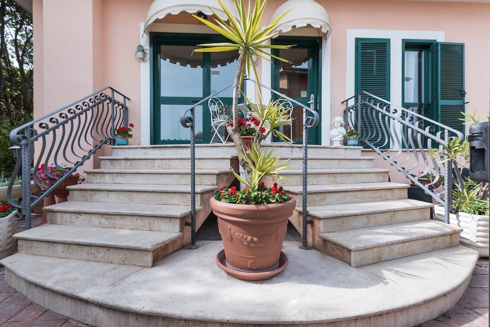 Hotel La Villetta 3/40