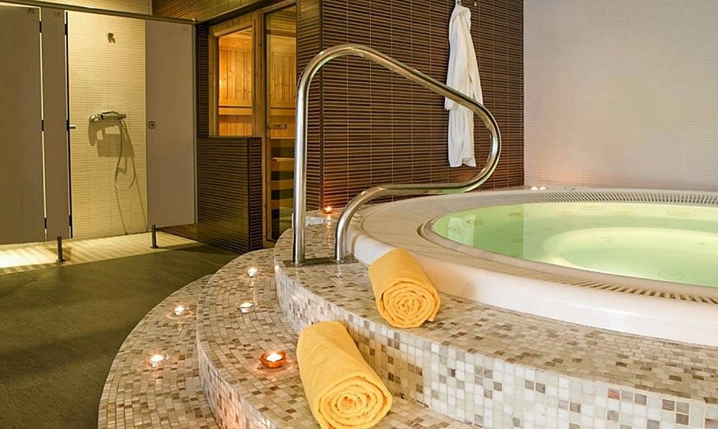 Magnolia Hotel - Adults Only 20/49