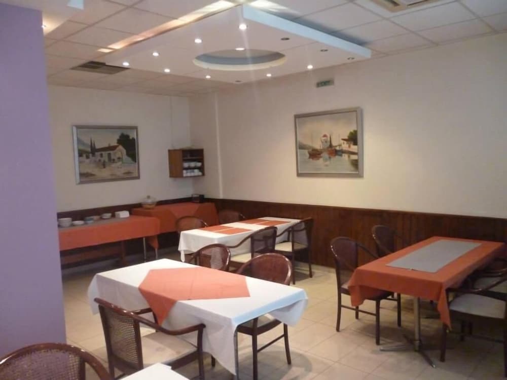Korinthos Hotel 23/35
