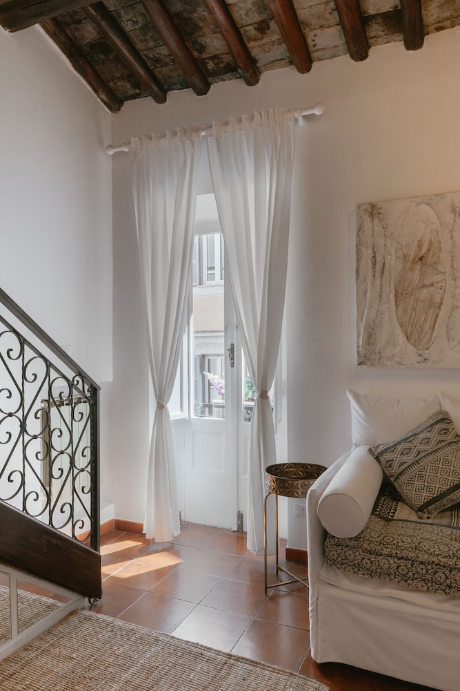 Navona Home 34/50