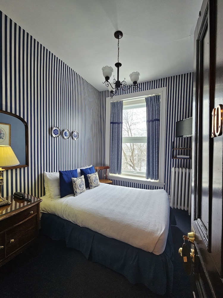 Manoir Sherbrooke 16/71