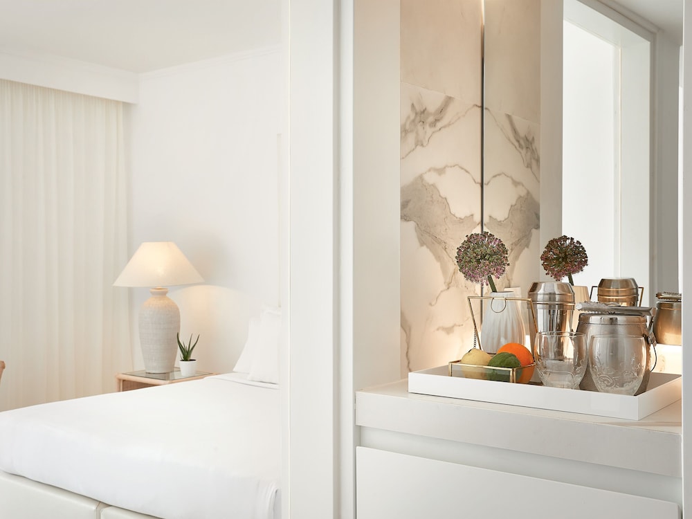 Grecotel LUXME White 16/57