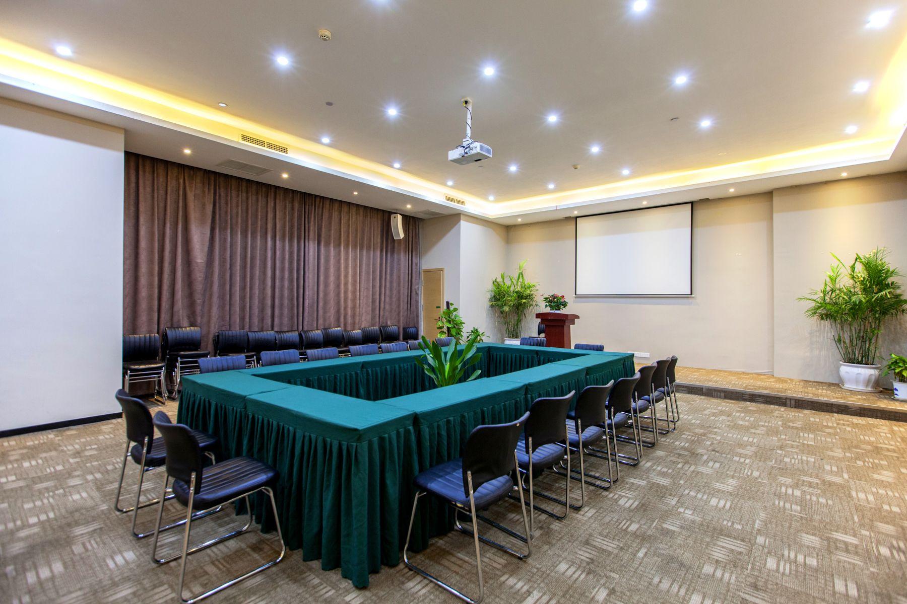 Lavande Hotel (Wuhan University of Technology) 74/77