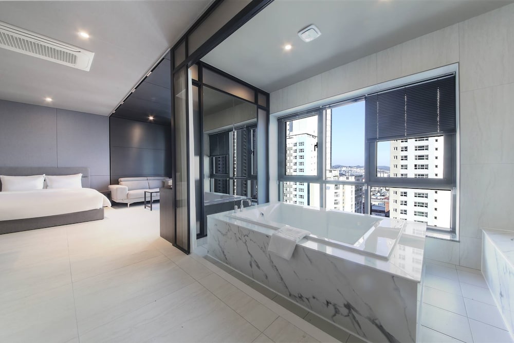 Busan Station City Hotel 18/34