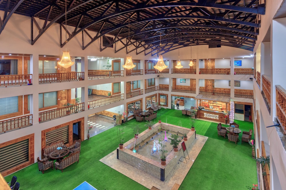 Grand Krisa Resort & Spa 38/50