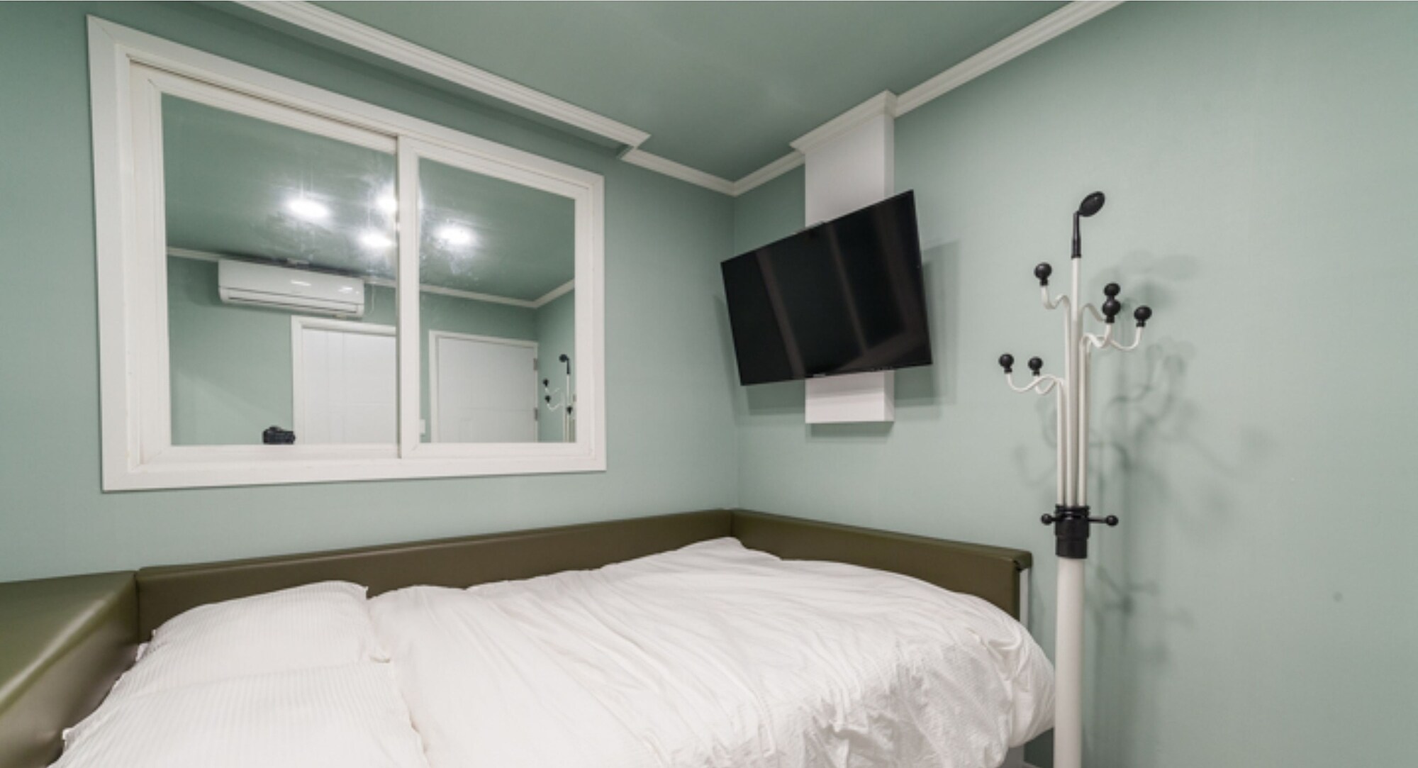 BASIC, DOUBLE BED