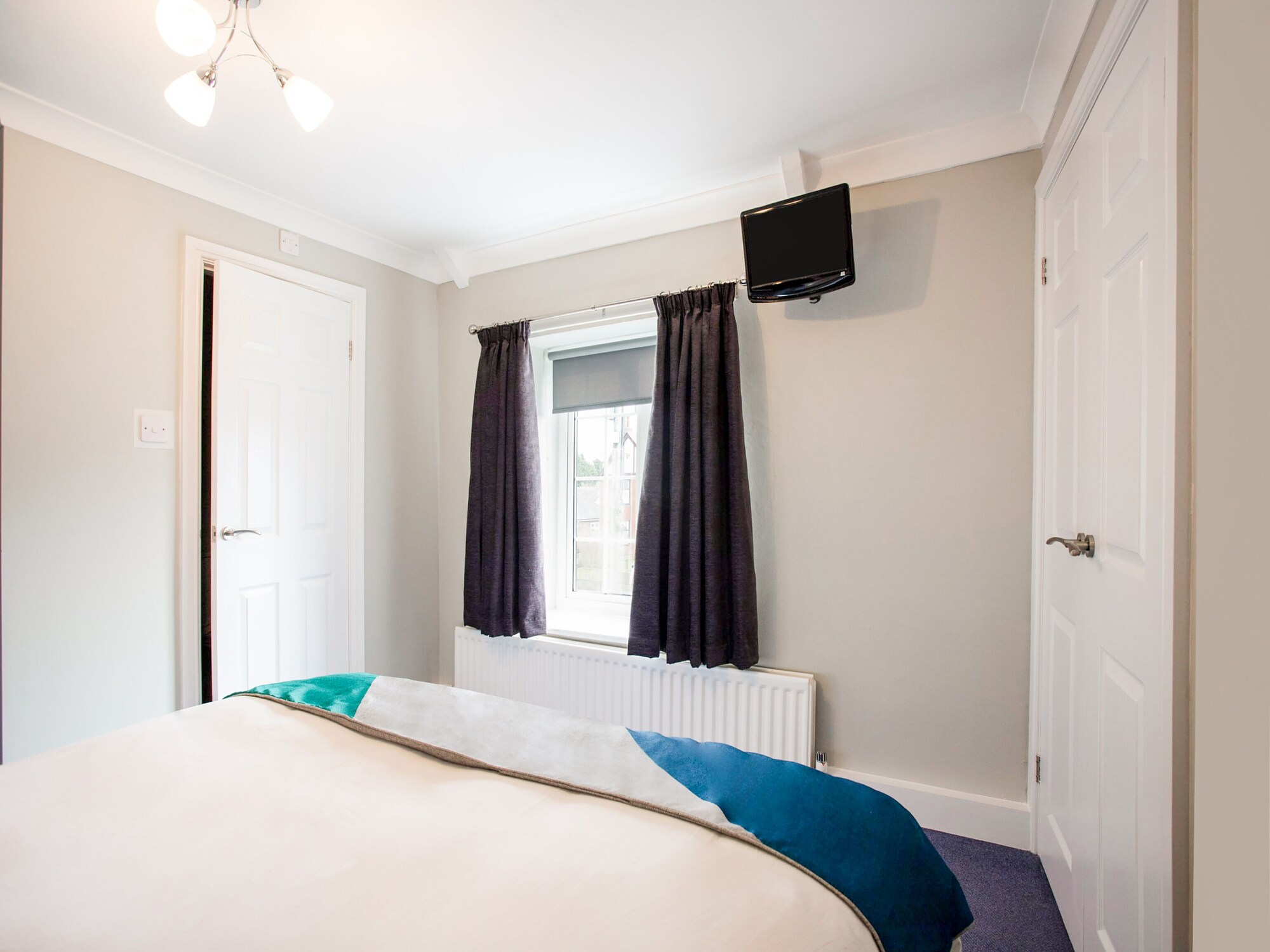 STANDARD, DOUBLE BED