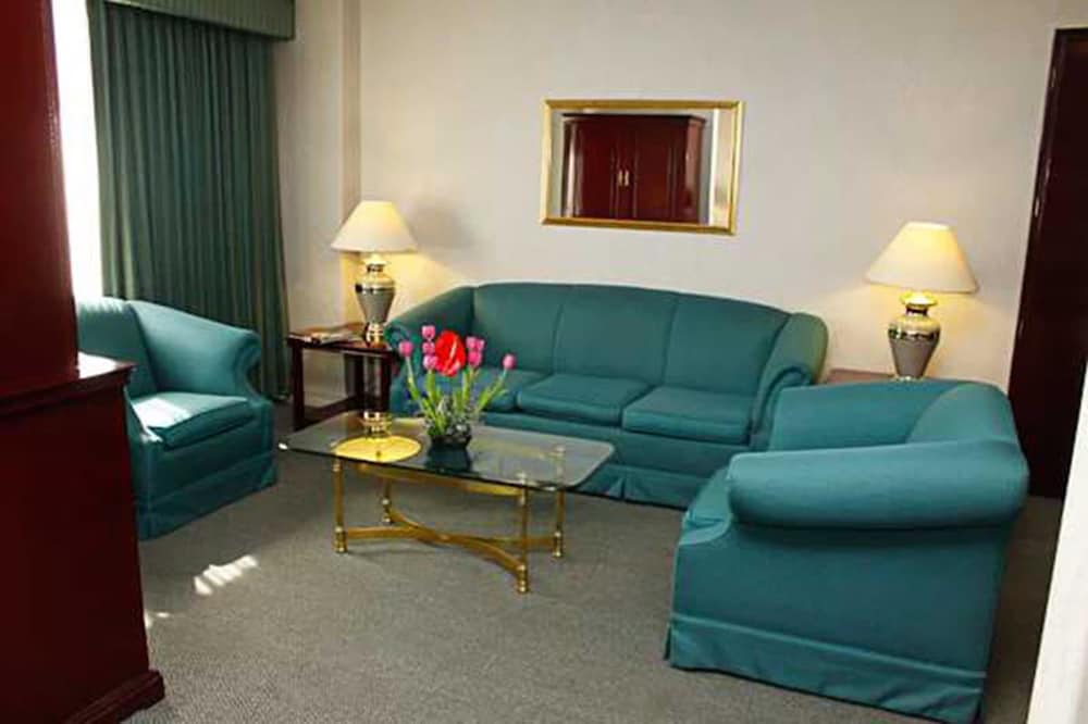 Pedregal Palace 36/63