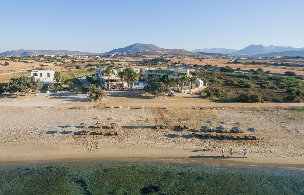 Finikas Beach Hotel 35/50