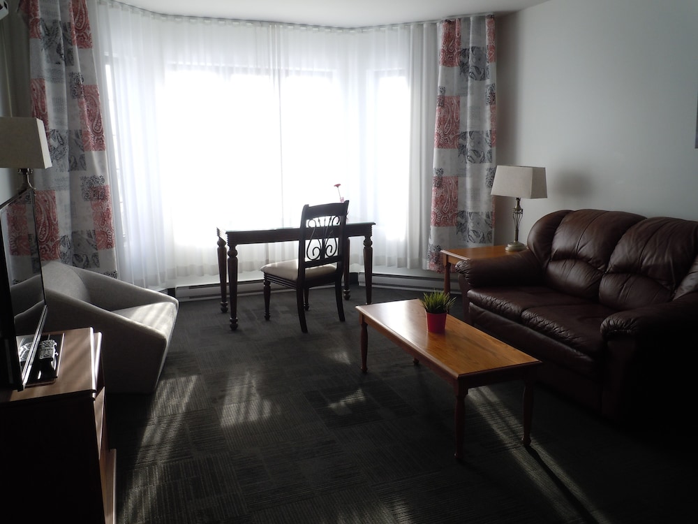 L Auberge Du Lac St Pierre 29/50
