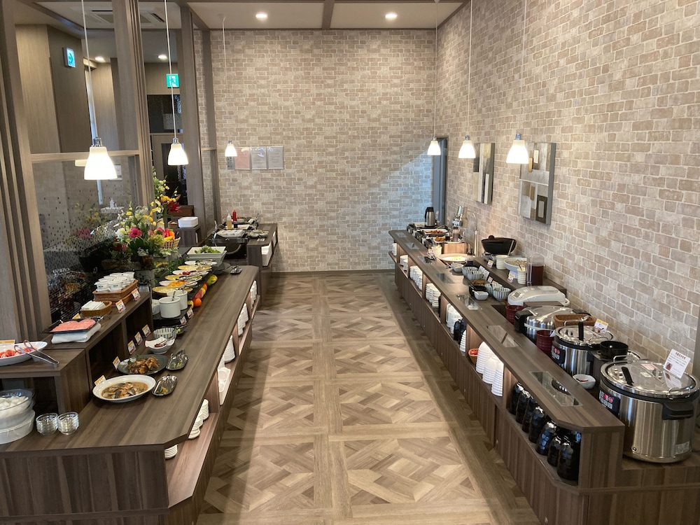 Hotel Route Inn Grand Nakano Obuse 17/18