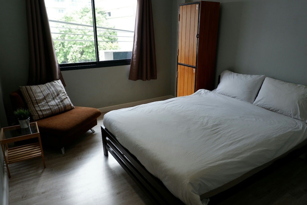 1989 Sukhumvit Bangkok - Hostel 12/49