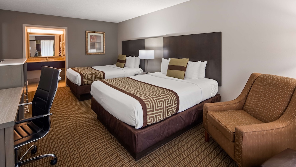 Best Western Fayetteville Inn 16/42