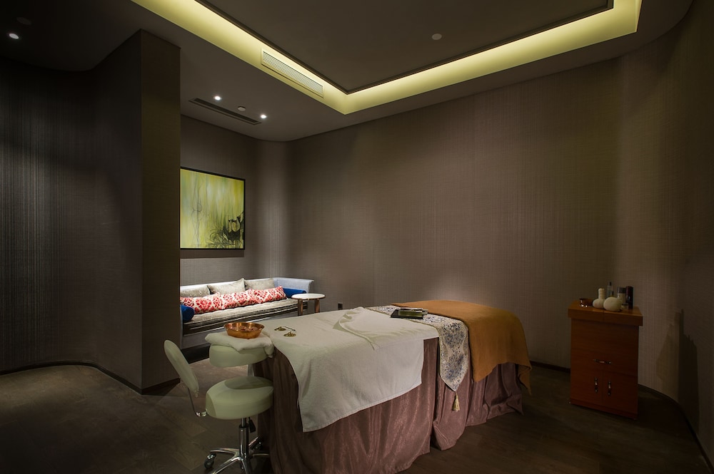 Grand Bay Hotel Beijing 32/70
