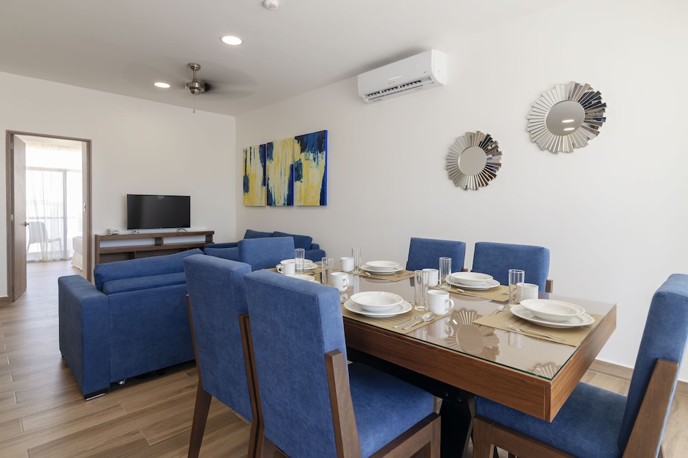 Hotel Heaven Suites 22/28
