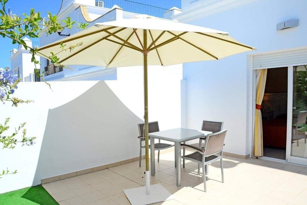 APARTAMENTOS PIEDRAMAR 1/25