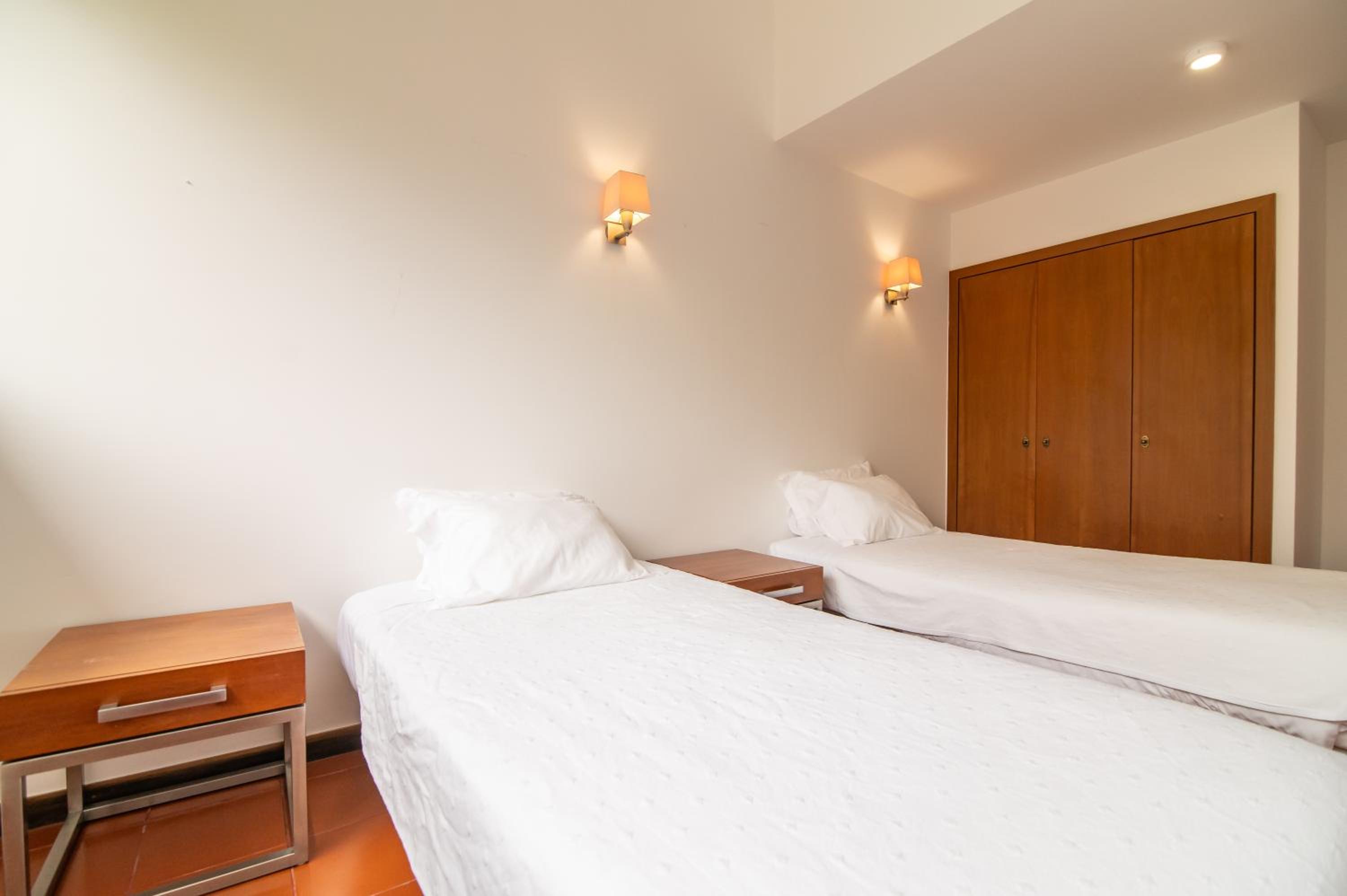 2 Bedrooms, House, ANC Resort 2/10