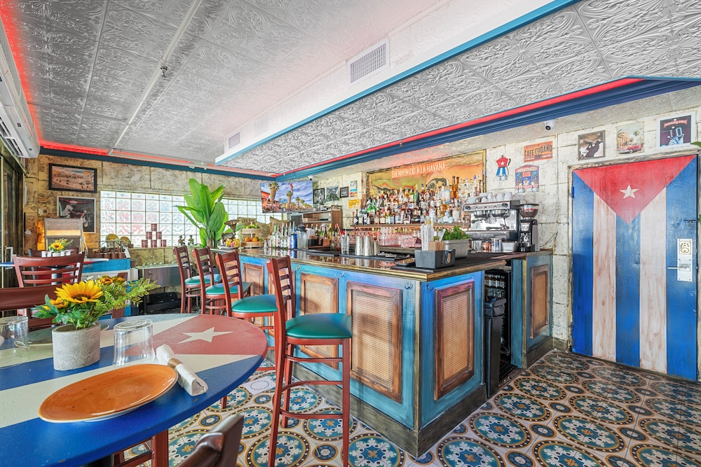 Miami Beach International Hostel 51/66