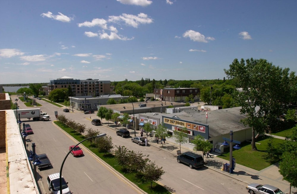 Lakeview Gimli Resort 31/36