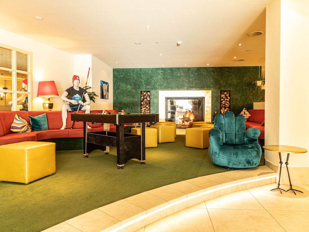 HOTEL SAALBACHER HOF 5/73