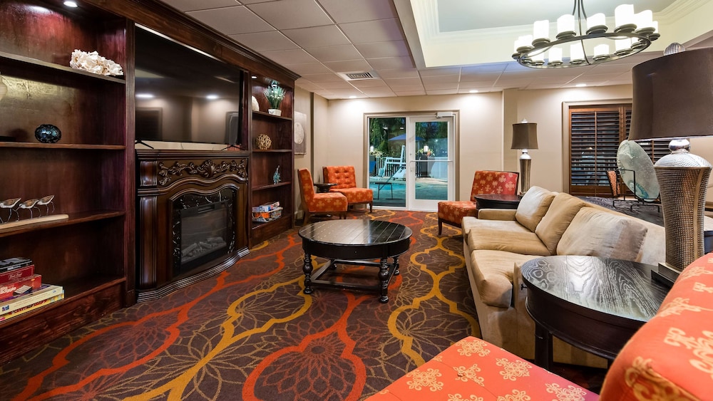 Best Western Plus Ambassador Suites Venice 26/40