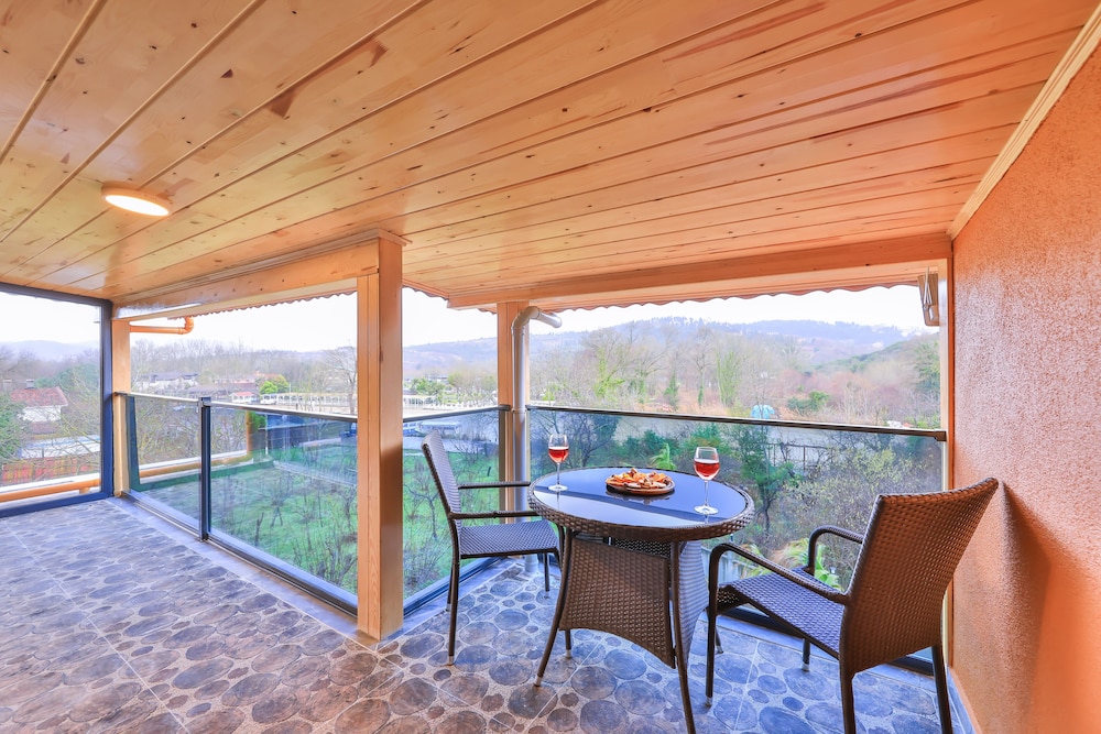 Agva Pieria Luxury Hotel 18/47