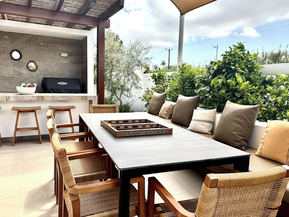 Lora Pearl Luxury Villa 49/66