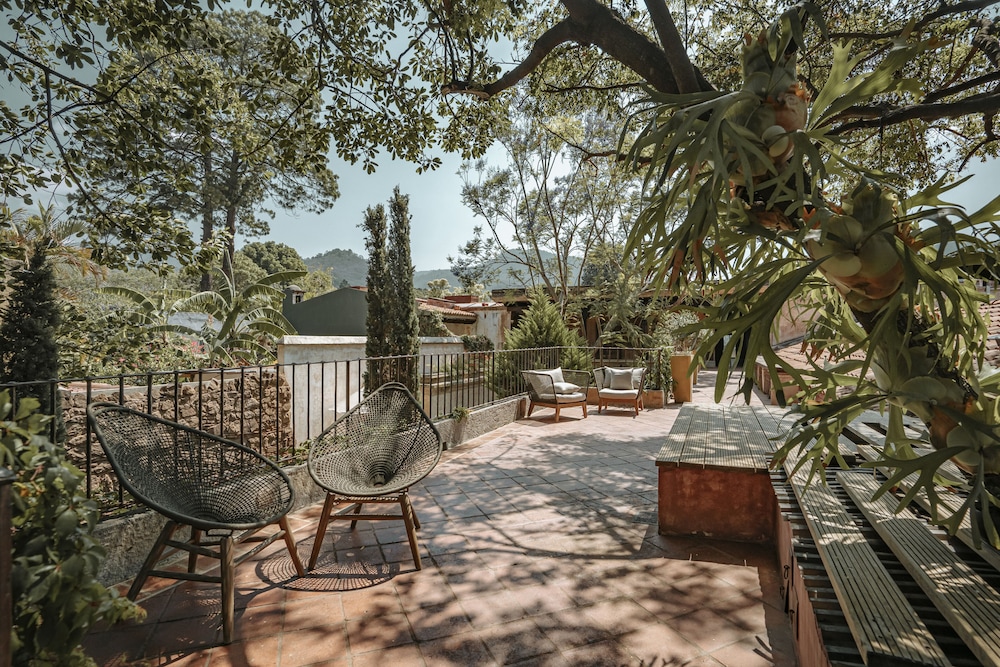 El Convento Boutique Hotel 60/66