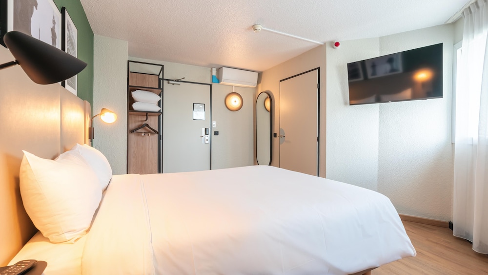 Campanile Paris Ouest Gennevilliers Barbanniers 25/70