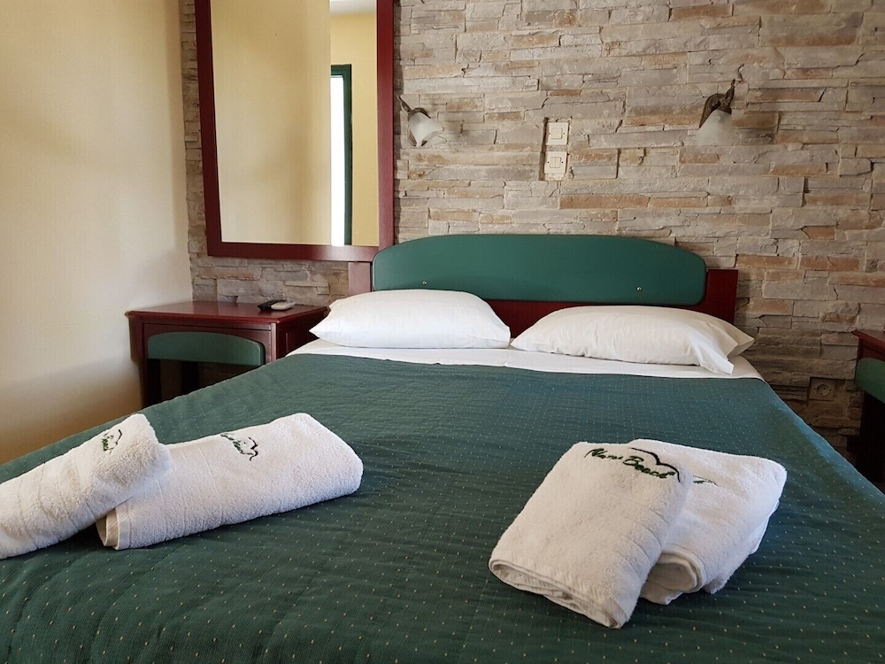 Naxos Beach Hotel 23/71