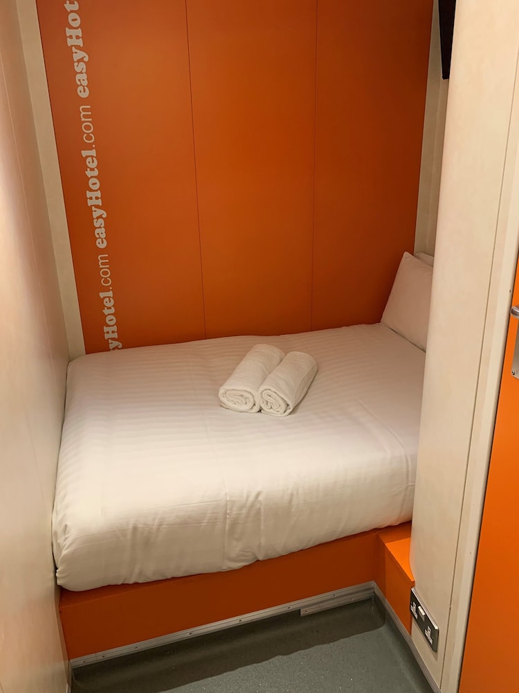 Easyhotel South Kensington 10/31