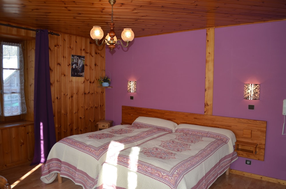 Hotel Les Touristes 15/35
