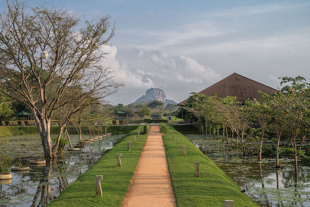 Water Garden Sigiriya 30/42