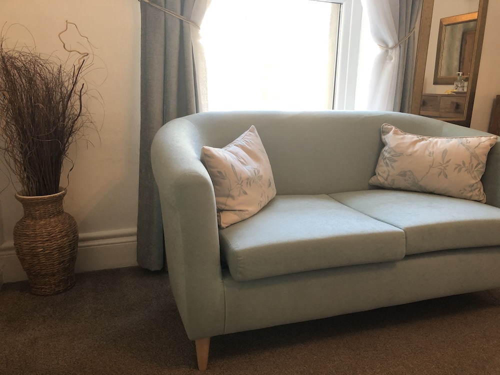 Lynton House 34/50