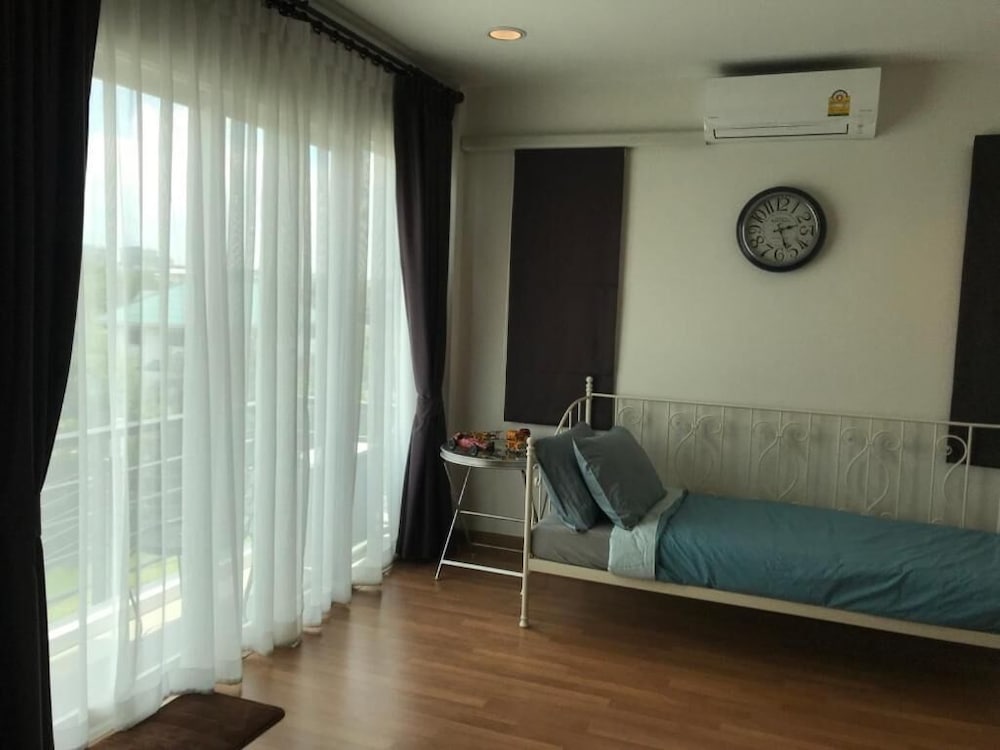 Autta House 15/50